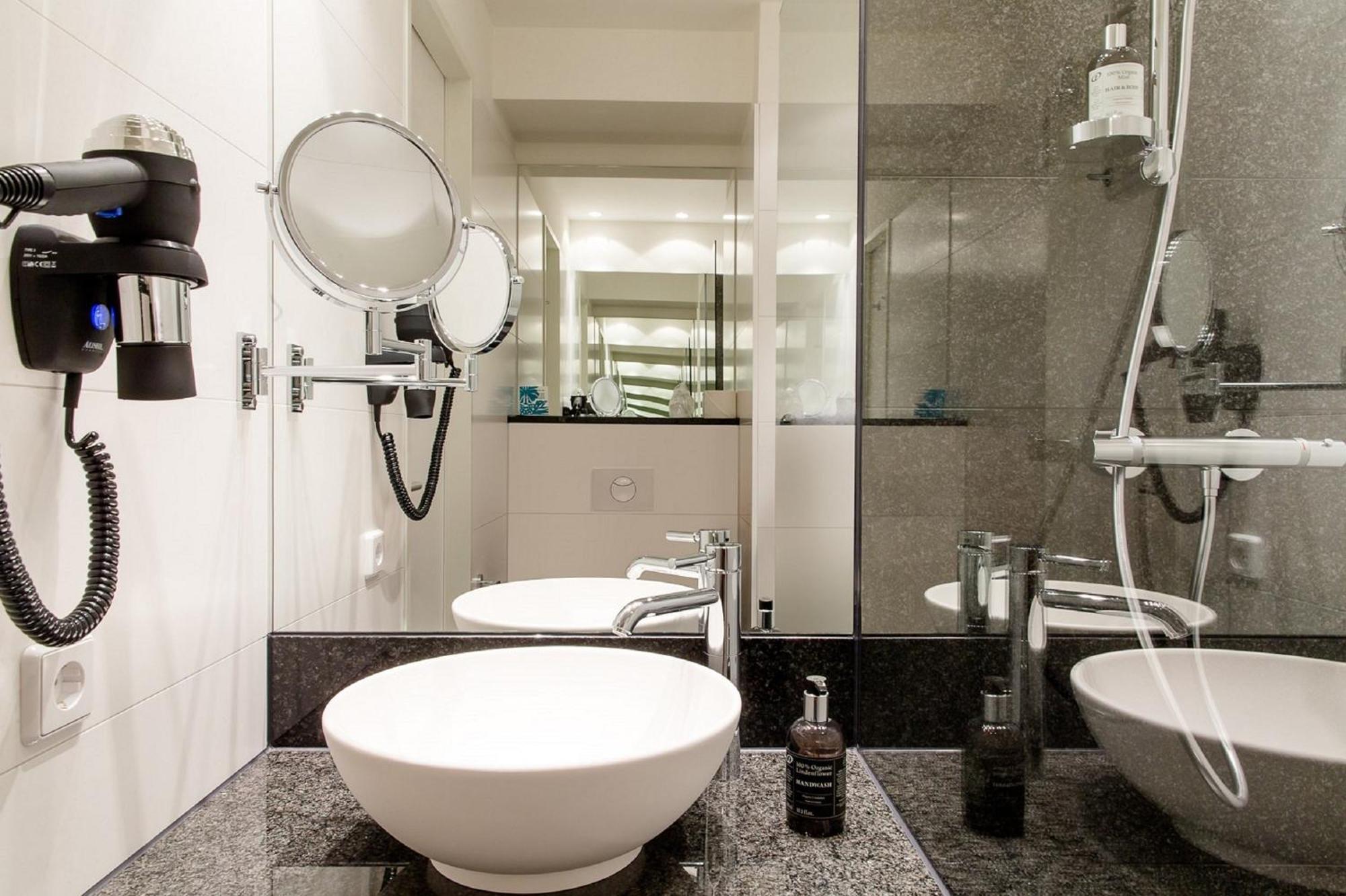 Motel One Ρότερνταμ Εξωτερικό φωτογραφία